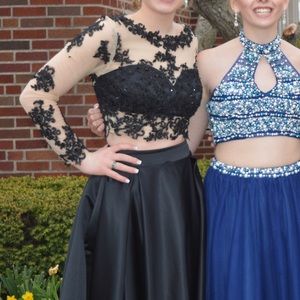 Long-Sleeved Two Piece Black Lace Prom Dress